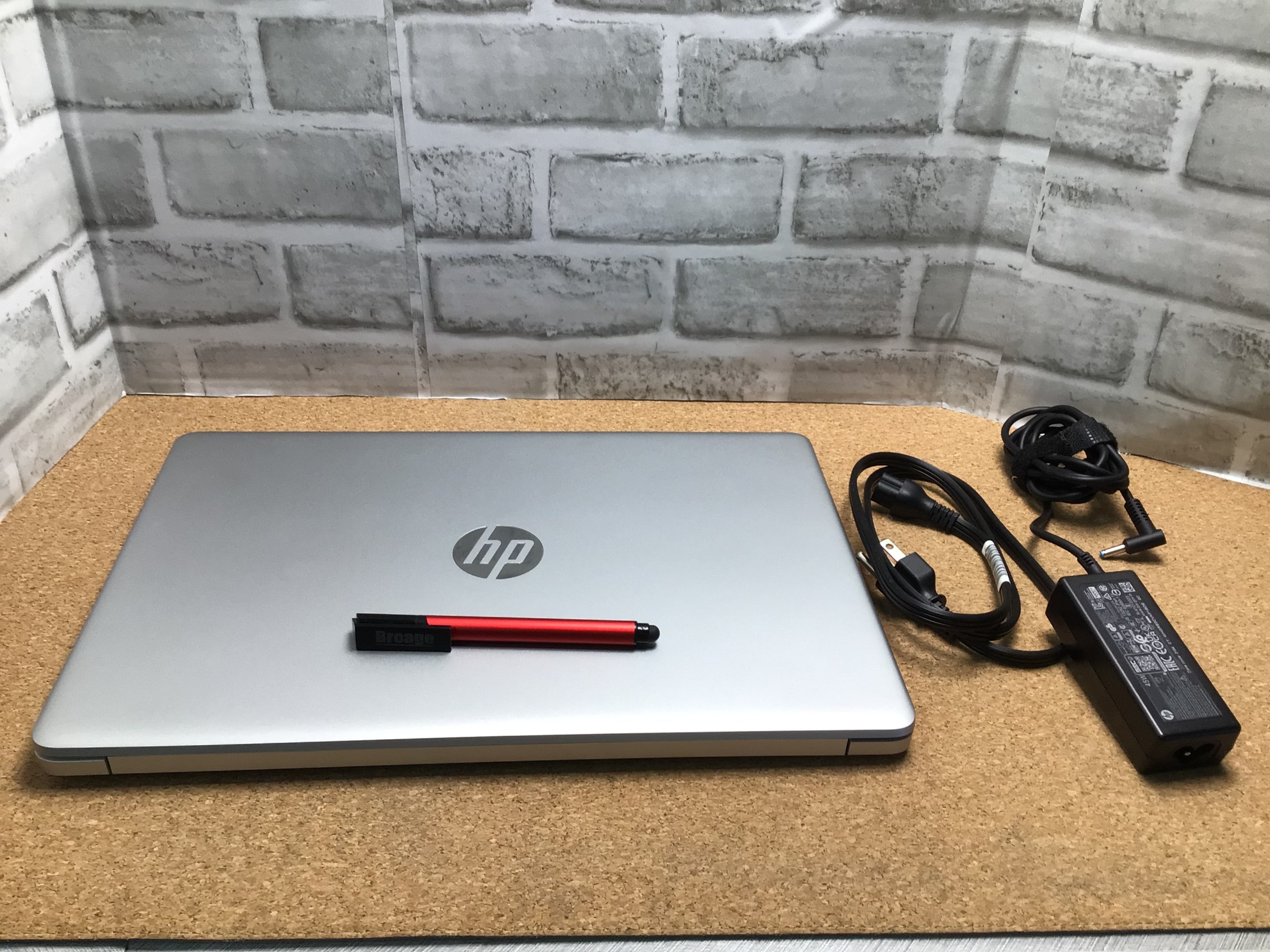 HP 15-ef1300wm 15.6" FHD, Ryzen 3-3250, 4GB RAM, 128GB SSD, Silver, Windows 10 S (7918390804718)